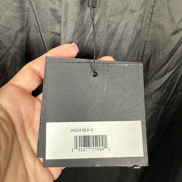 NWT Mac Duggal Long Sleeve Jewel Trimmed Charmeuse Gown Black 6 #8320 - Picture 6 of 8